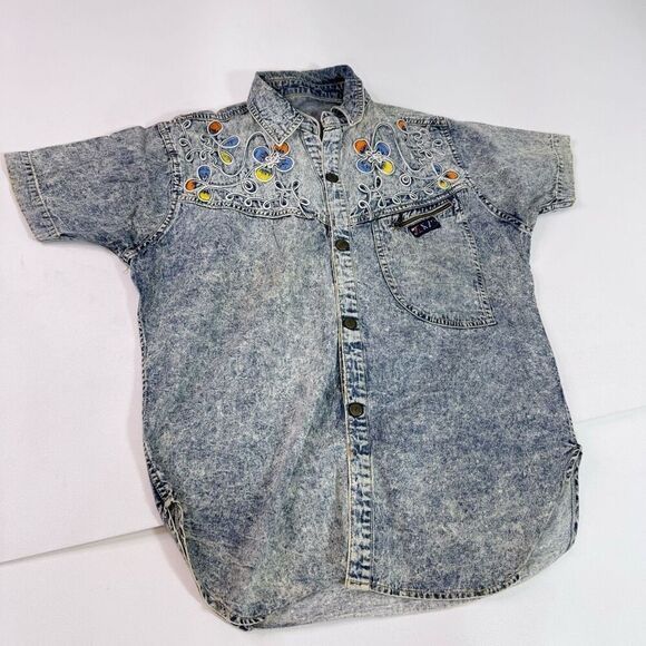 Vintage Top Womens Large Denim Button Up Embroidered Acid Wash Grunge Shirt - Picture 1 of 8